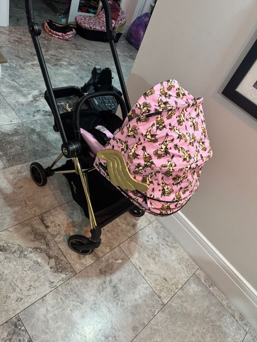 Wózek cybex, gondola, spacerówka,  fotelik, caly zestaw stan jak nowy