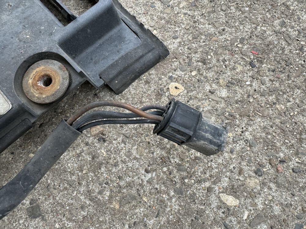 Wentylator chlodnicy klimatyzacji 4 piny bmw e39