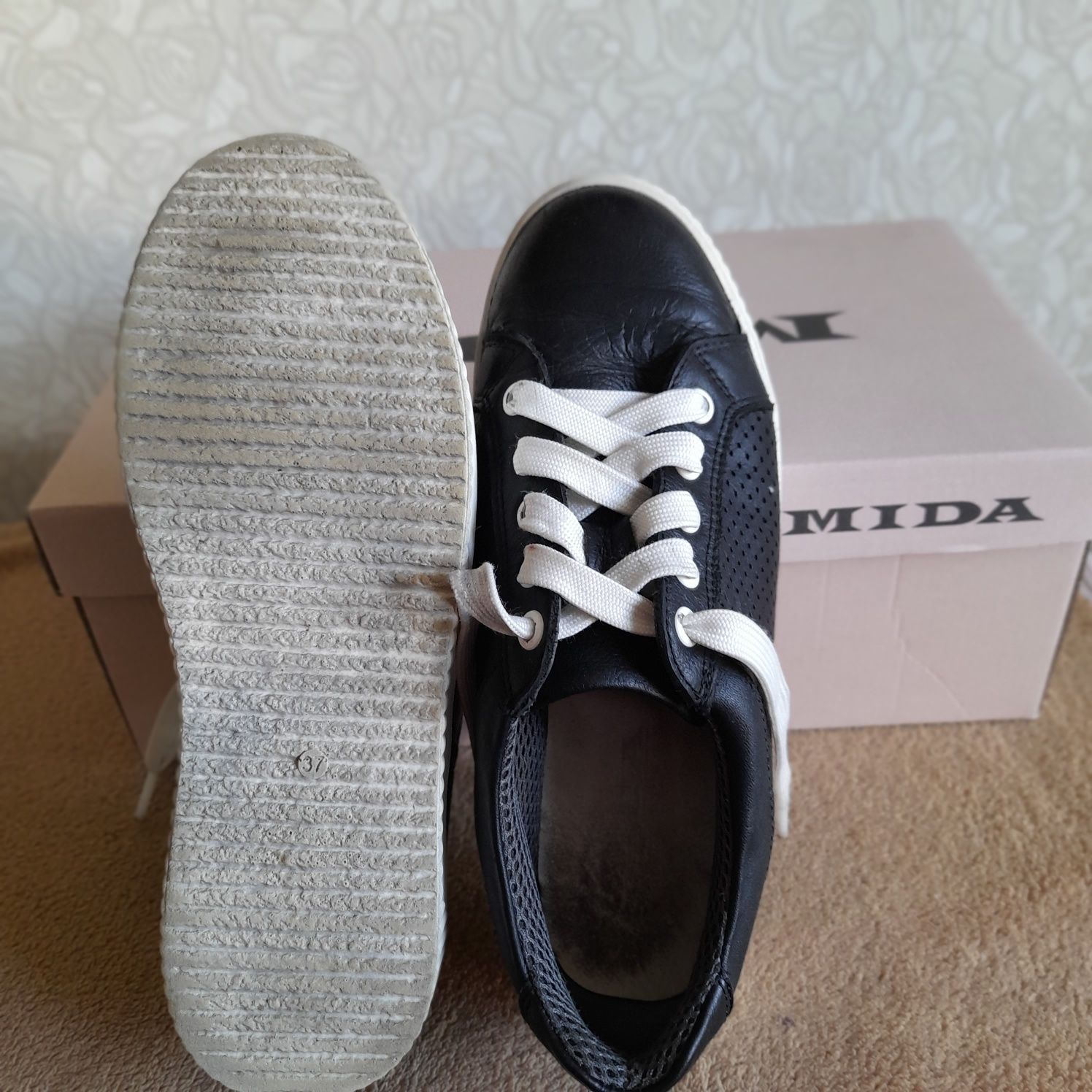 Стильные туфли(кроссовки) Мида