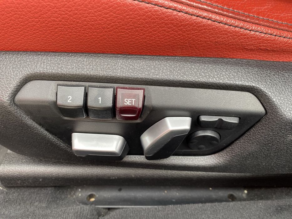 BMW 3GT 330i Grand Turismo 2.0T