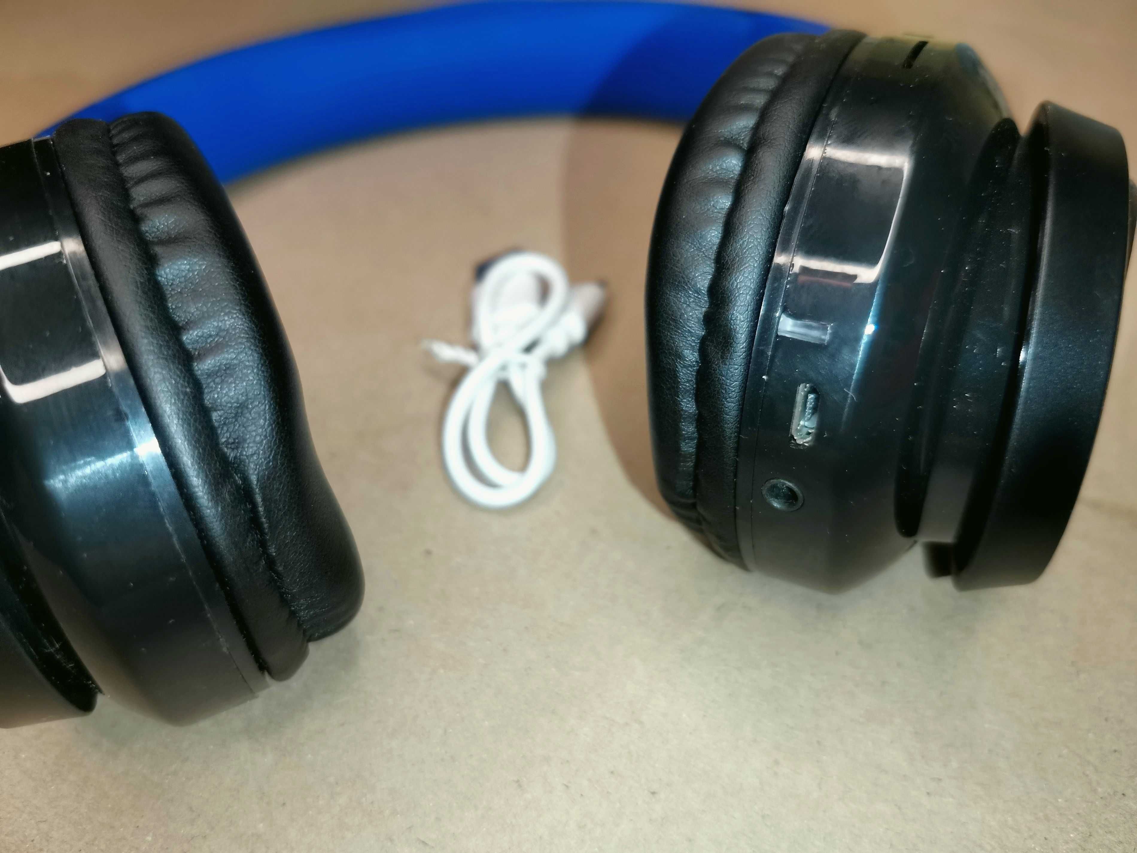 Беспроводные Блютуз наушники JBL с микрофоном и усиленными басами