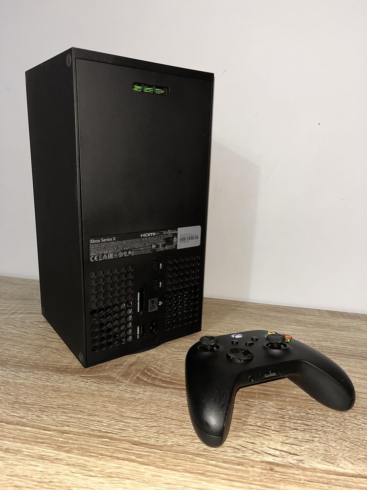 Konsola MICROSOFT XBOX Series X SSD 1 TB z napędem Blu-ray 4K UHD