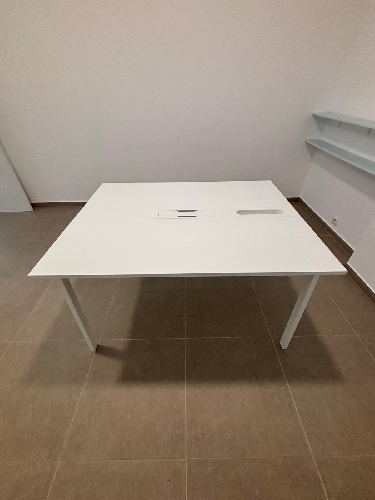 Secretaria de reuniões Ikea