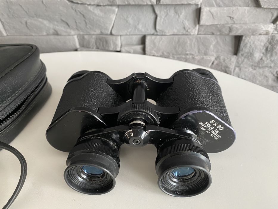 Продам бинколь 8/30