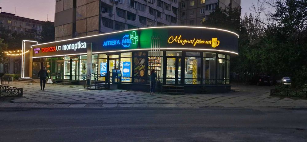 Оренда магазину 53 м.кв. з великим пішохідним трафіком