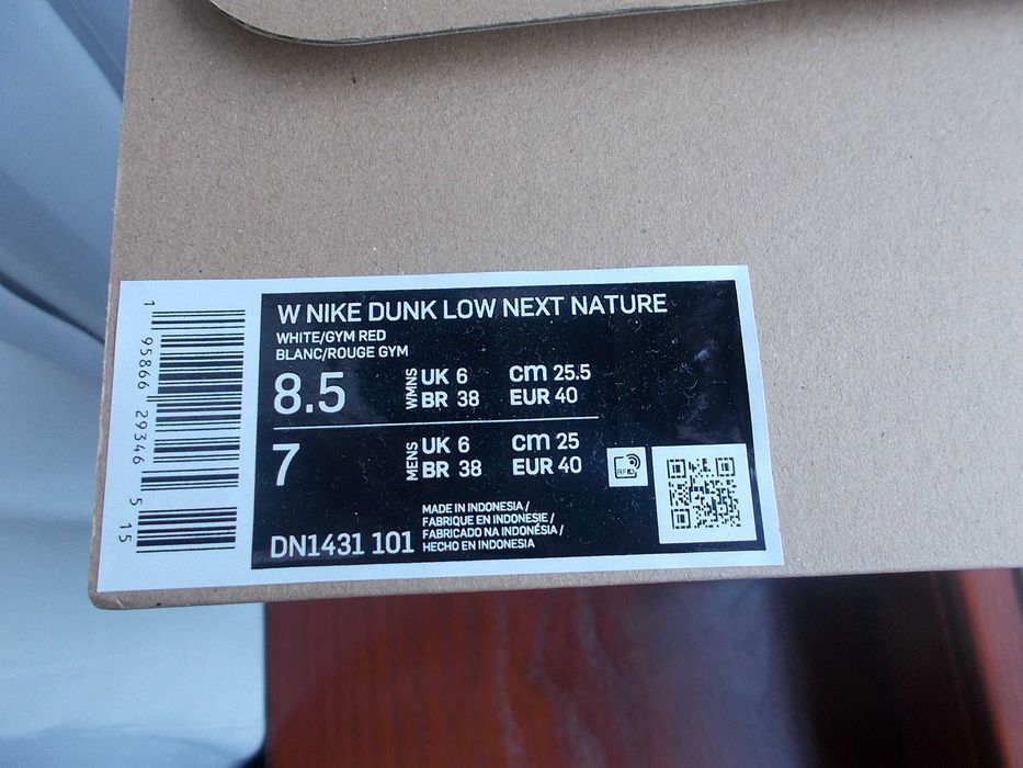 (r. 40) Nike Dunk Low Next Nature White Gym Red (W) DN1431,-101