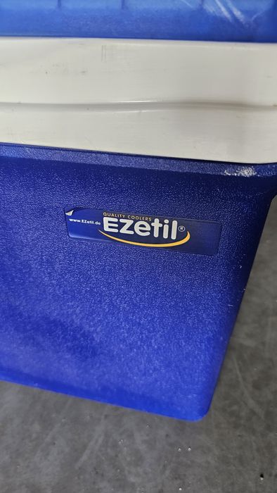 Lodowka 12v samochodowa turystyczna