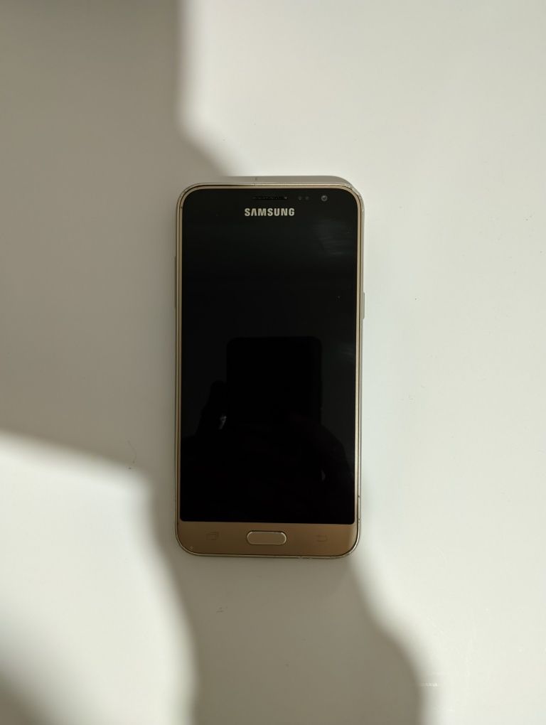 Samsung Galaxy J3 2016