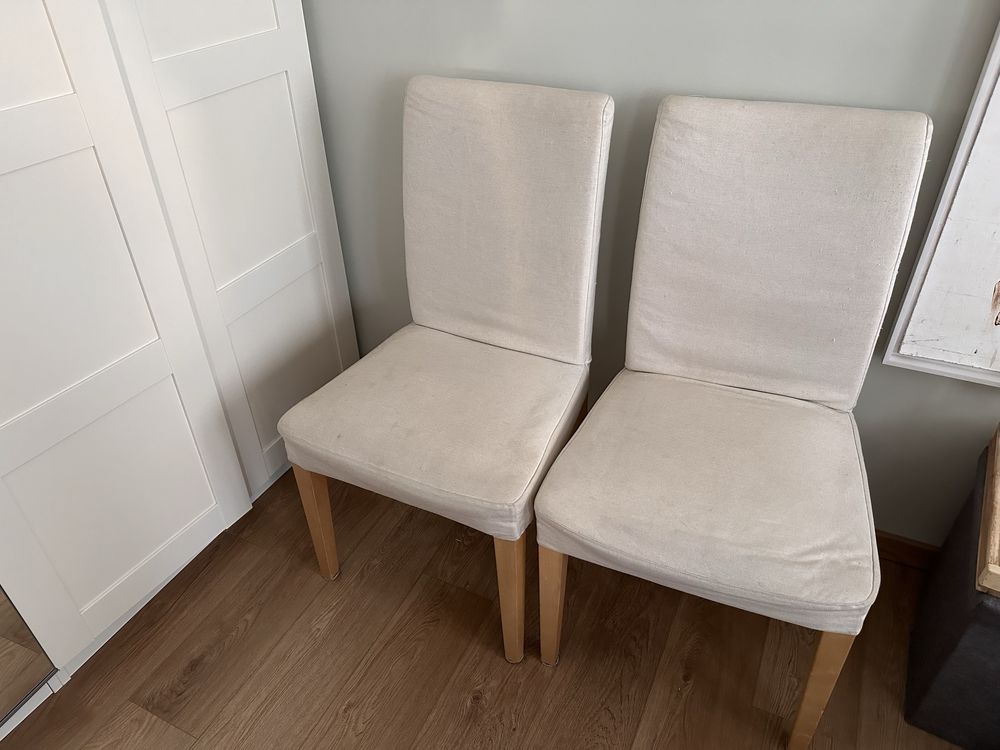 Krzesła białe kremowe Ikea