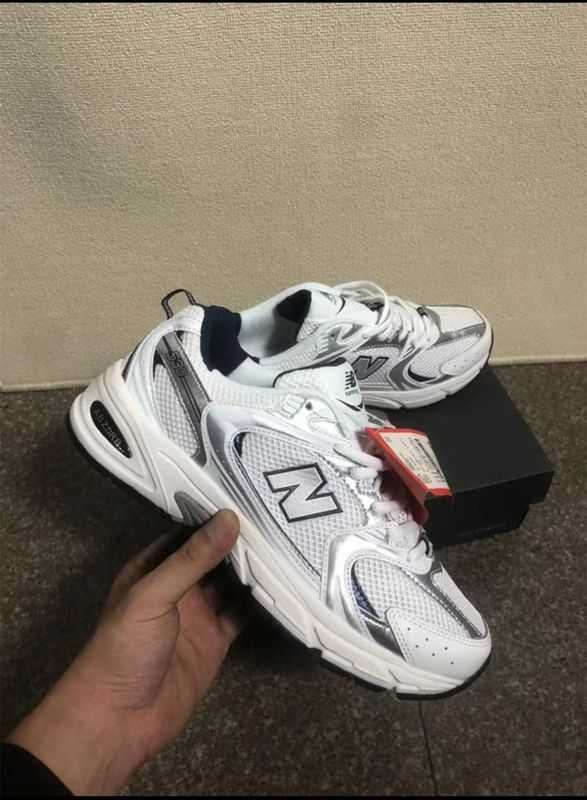 "Buty Sportowe Damskie" New Balance MR530SG UnisexTrampki 43