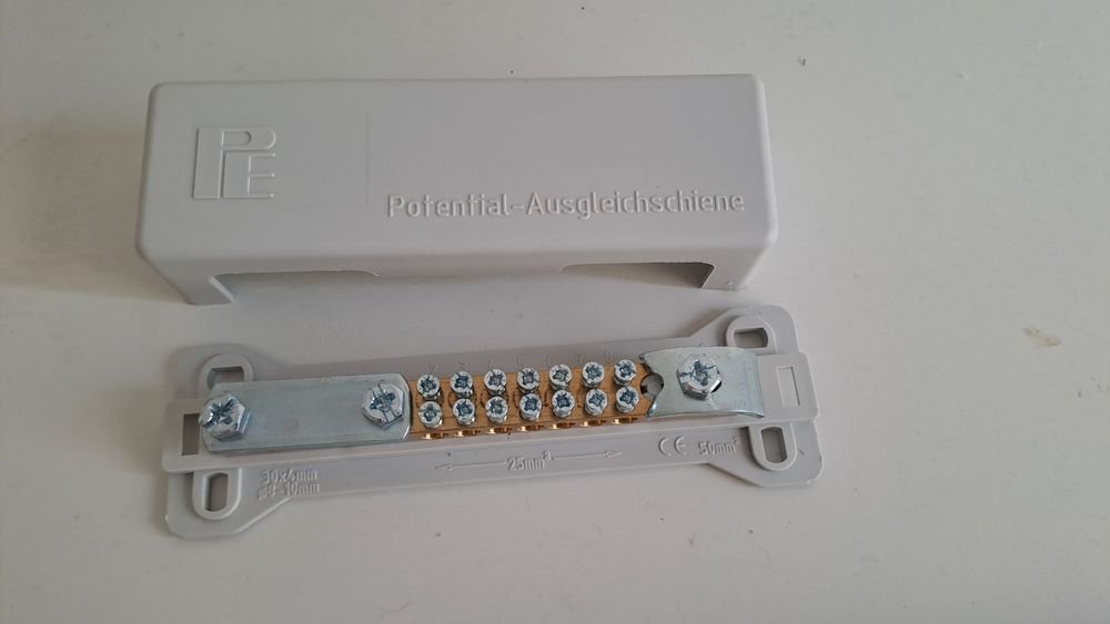 Шина зрівнювання потенціалів в ПВХ оболонці 9 підкл.