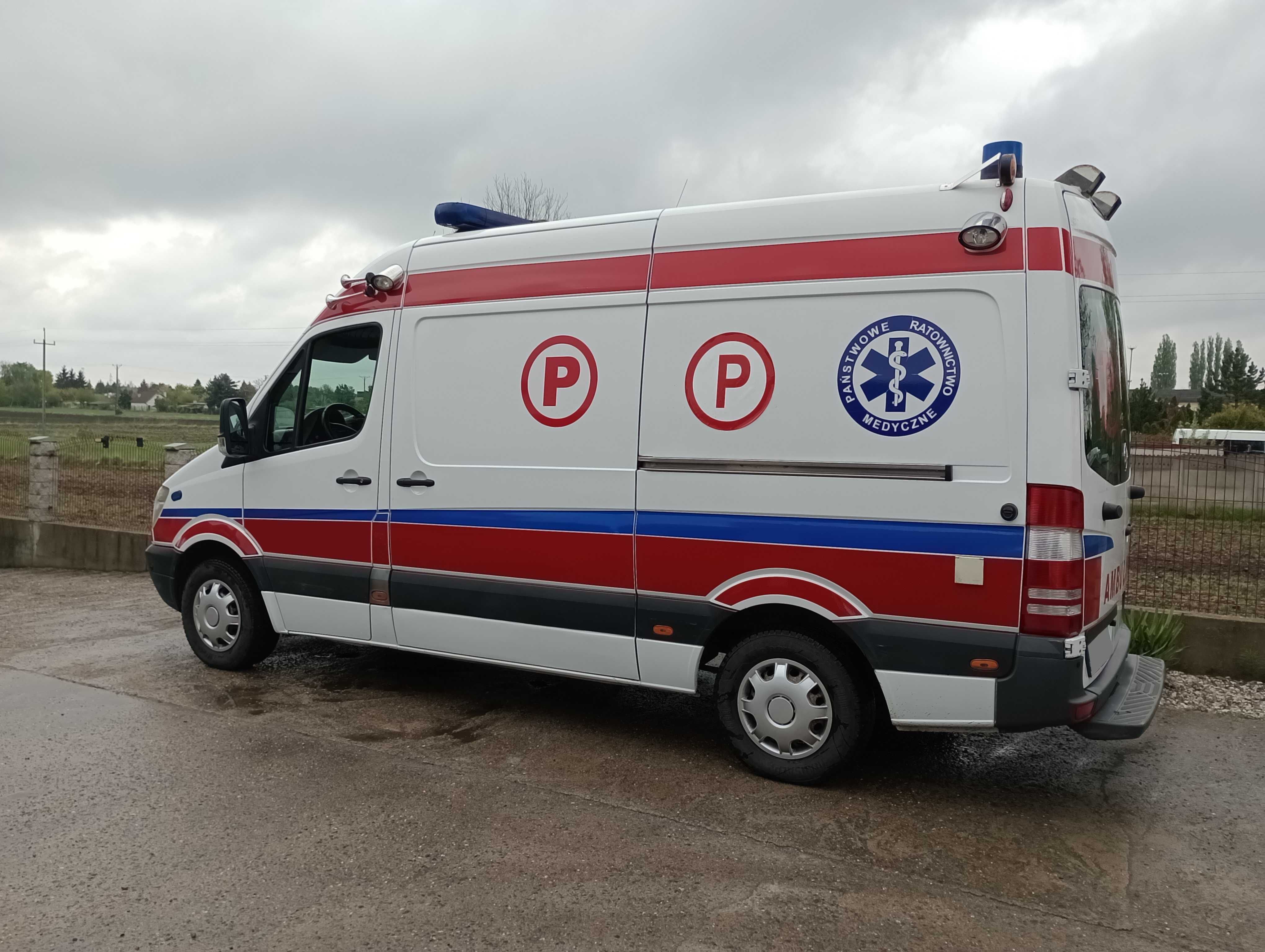 OKAZJA Ambulans Jak Nowy, Super Stan Karetka, Sanitarny Kamper 23% VAT