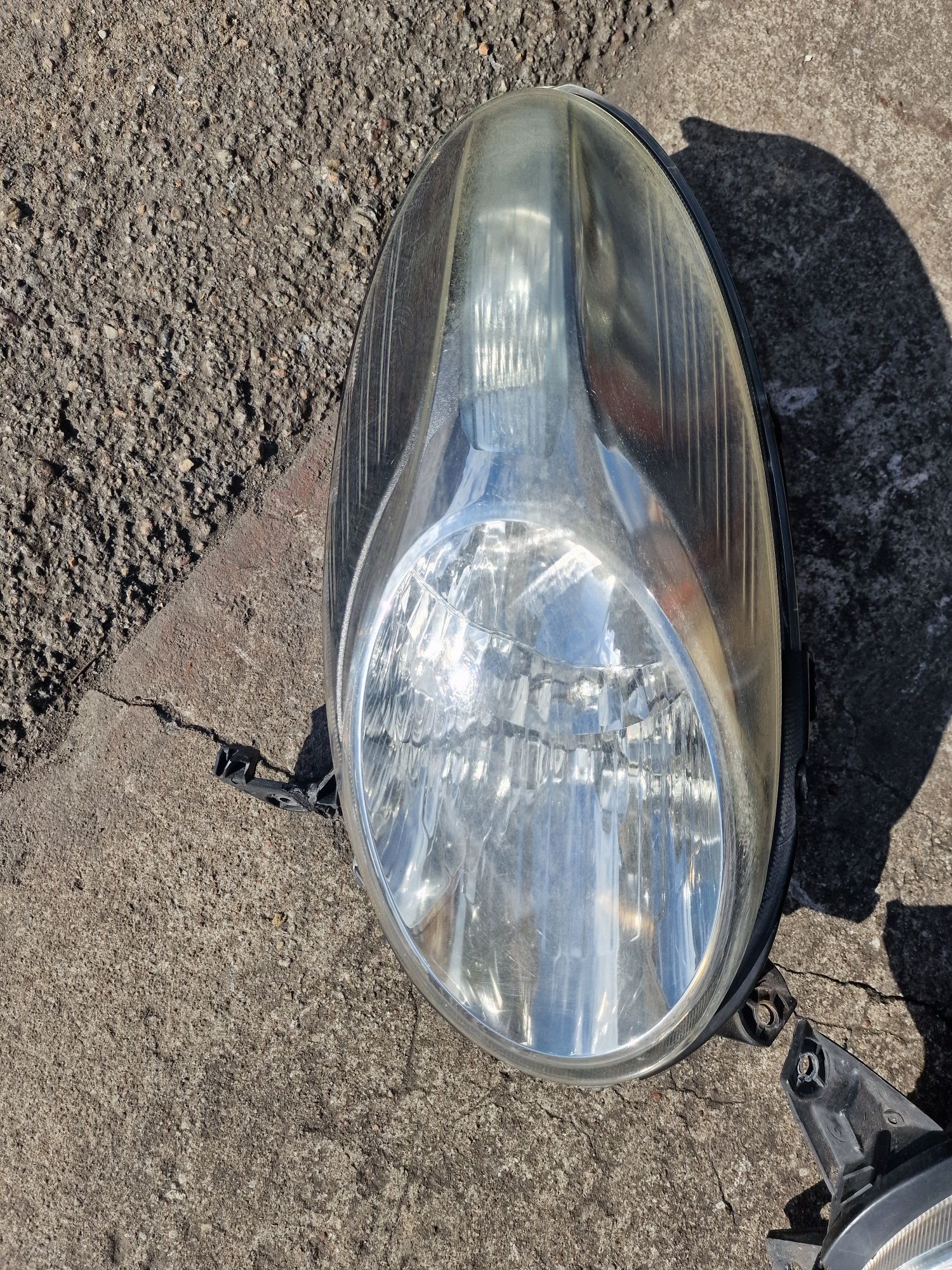 Lampy przód nissan Micra k12 lift komplet europa