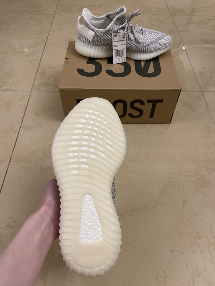 Кроссовки Adidas Yeezy Boost 350 v2 Static Оригинал