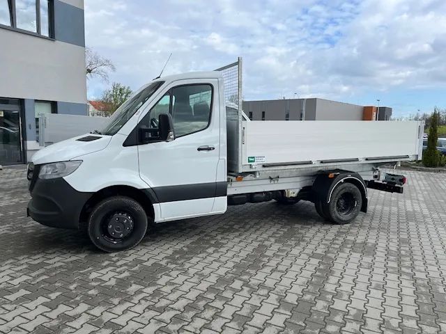 Mercedes-Benz Sprinter 517 CDI  Wywrotka pełny ocynk super mocna wywrot 3,65m pod hak 3,5t