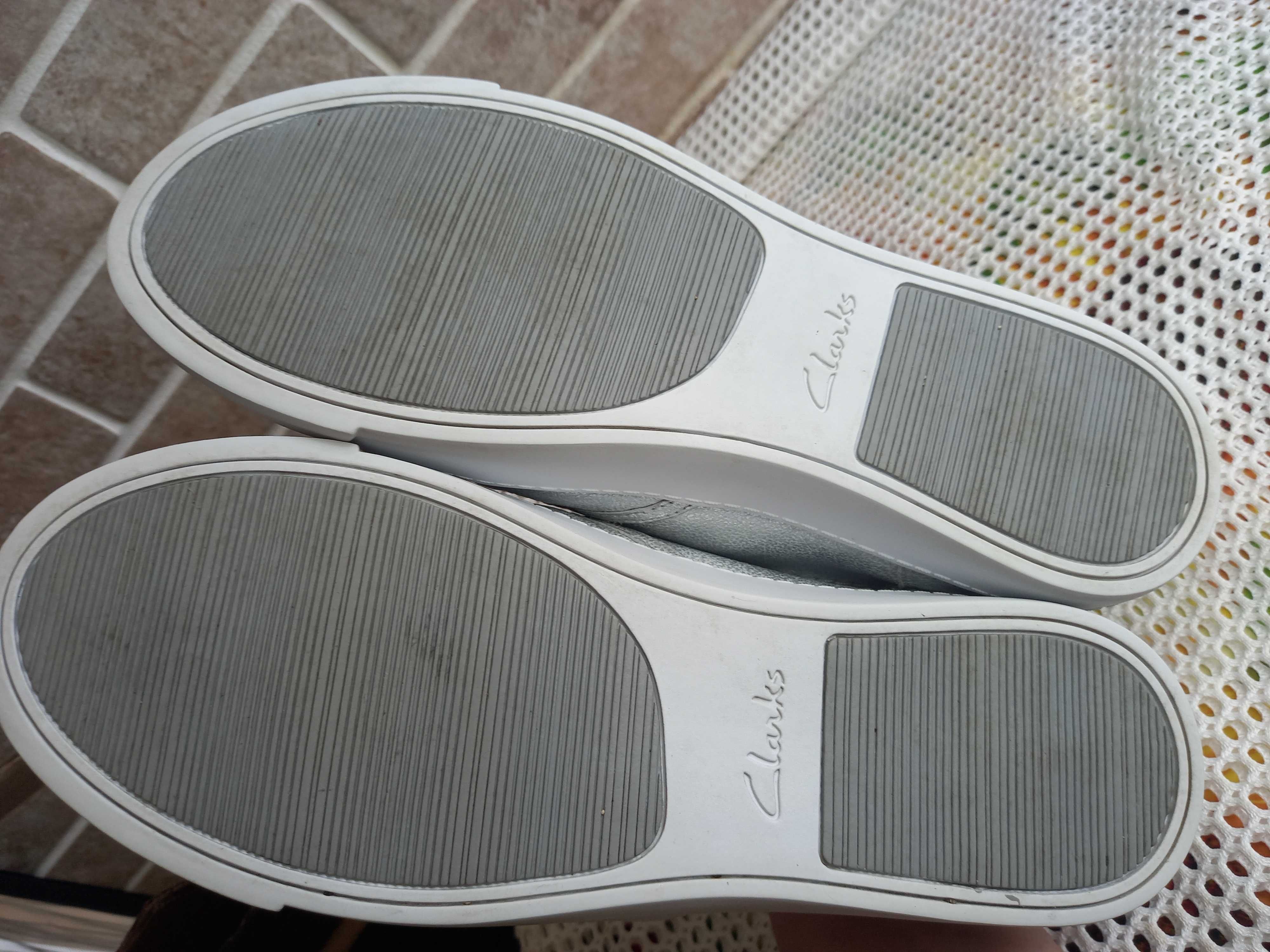 Кроссовки мокасини clarks 42р