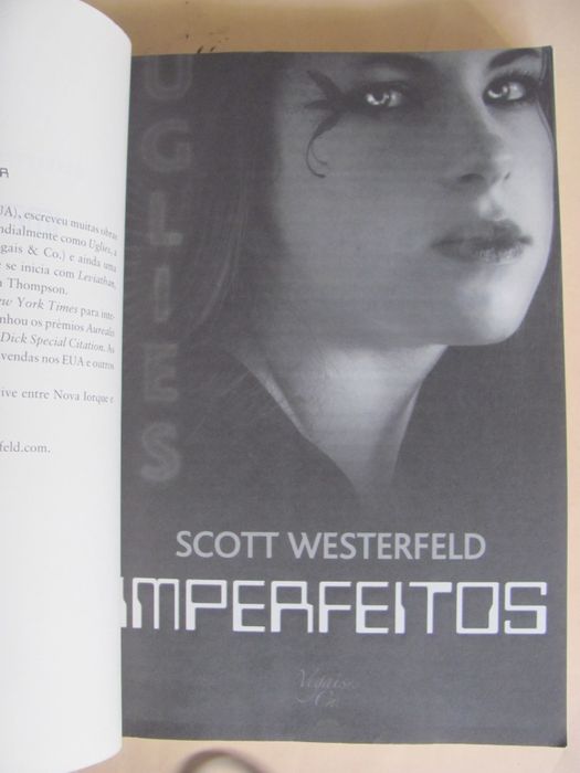 Uglies 1 - Imperfeitos de Scott Westerfeld