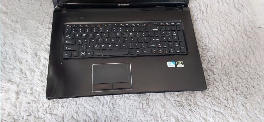 Lenovo G780  17.3 cali
