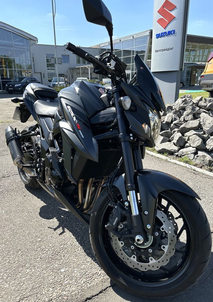 Suzuki GSX-S 750 2021 год Минимальный Пробег