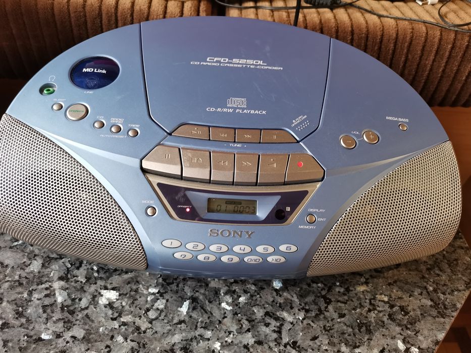 Boombox Sony CDF-S250L