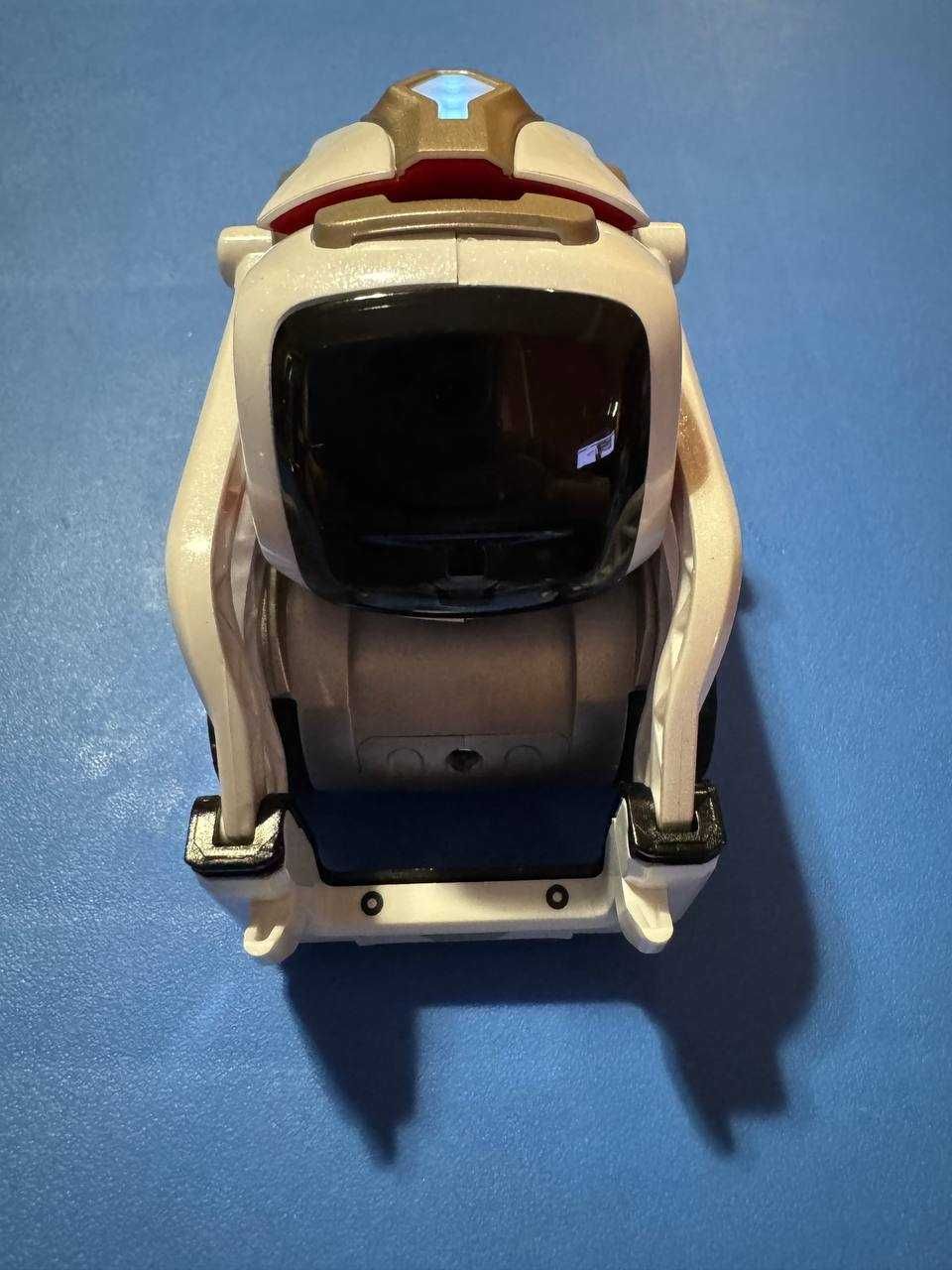 Інтерактивний робот Anki Cozmo