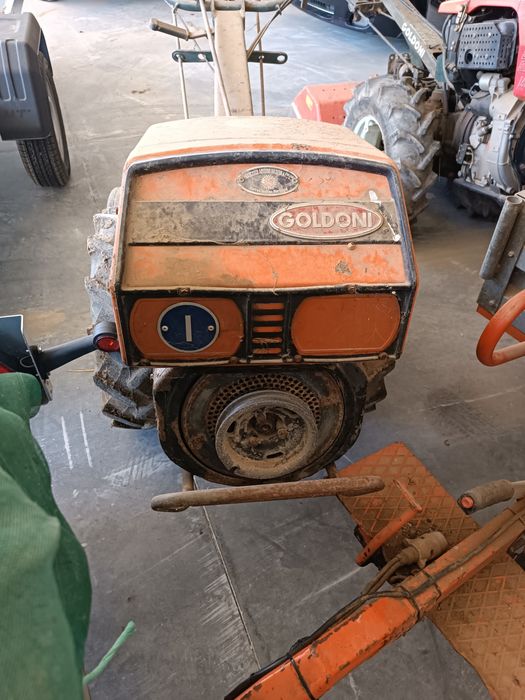 Motocultivador bom estado