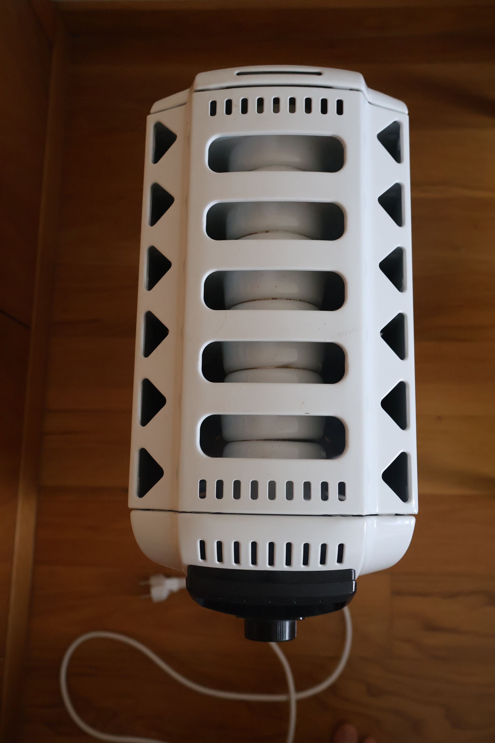 Aquecedor a óleo DELONGHI DRAGON 4 2000W