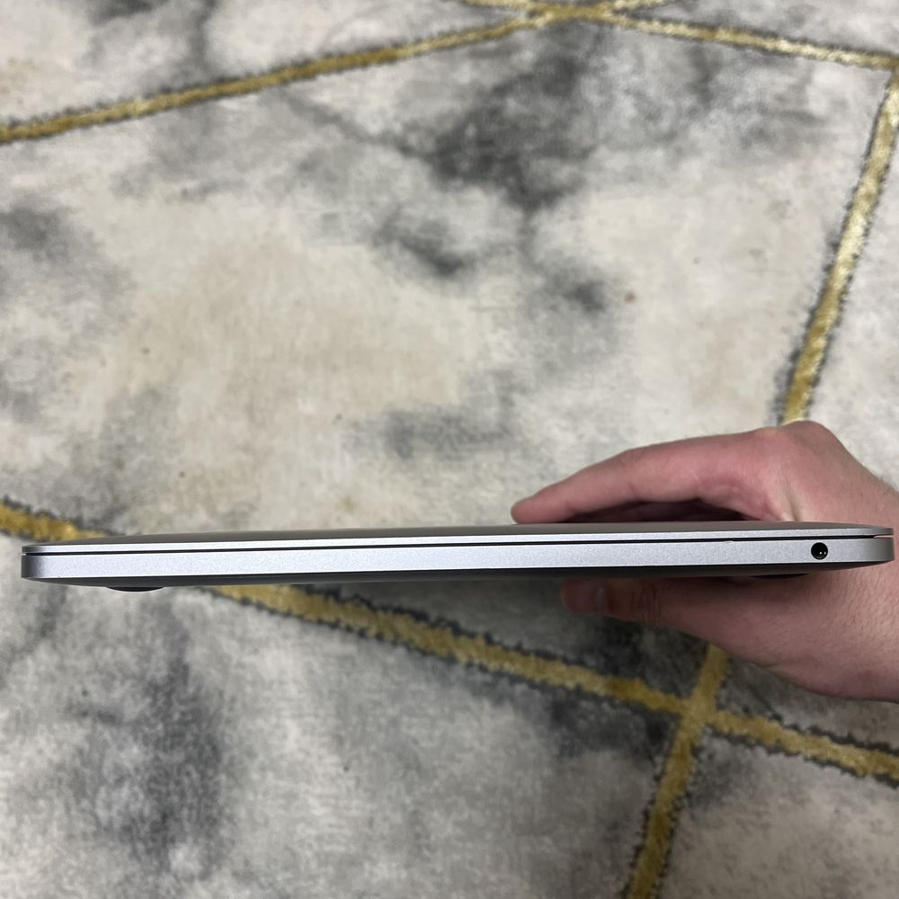 Macbook pro 2019