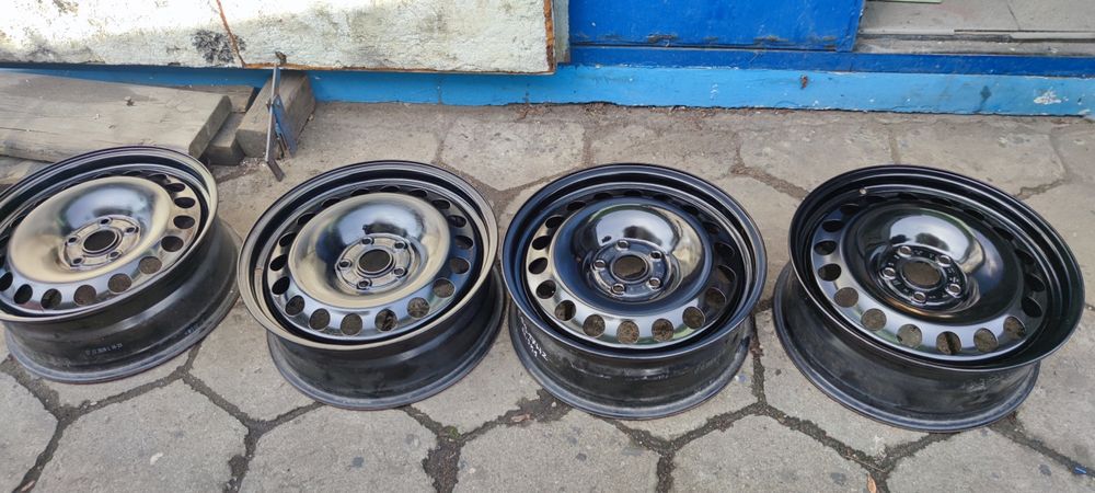 felgi stalowe 5x112 AUDI i inne 6,5Jx17H ET 38 ŚR57,1 4szt 400zł