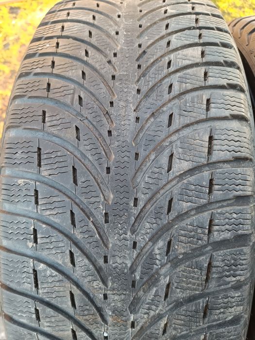 Opony zimowe 235/55/R19 Dunlop 22r. Michelin 18r.