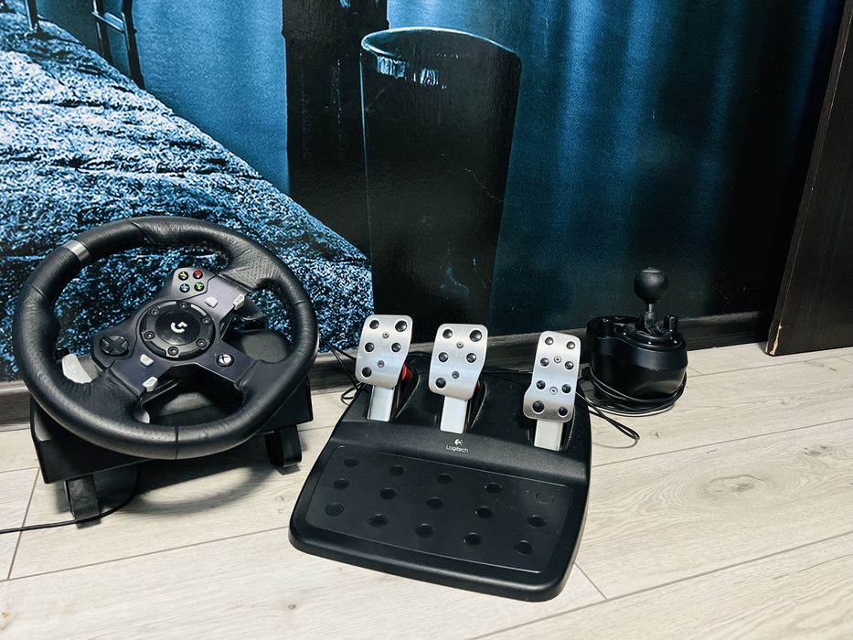 Ігровий руль Logitech G920