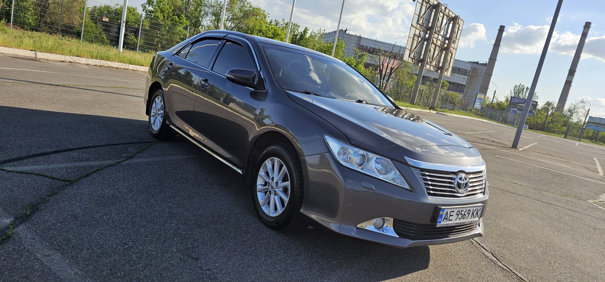 Toyota Camry 50 2.5 G/B