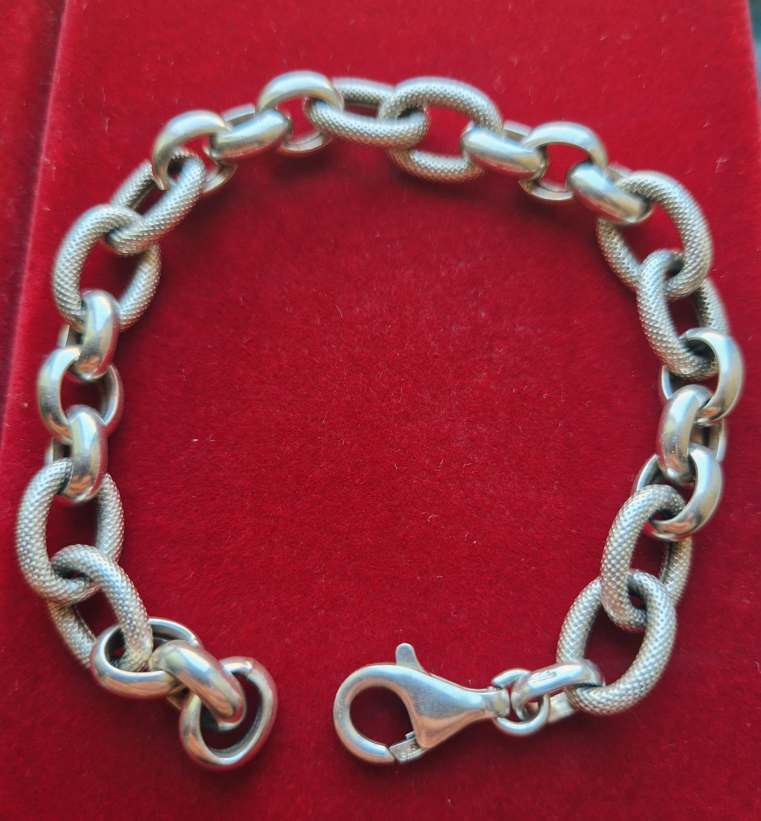 Pulseira em prata com 19 cm