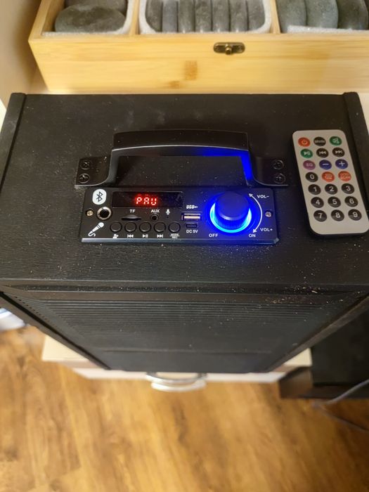Bluetooth Аккумуляторная Колонка, Комбик для микрофона, гитары, караок