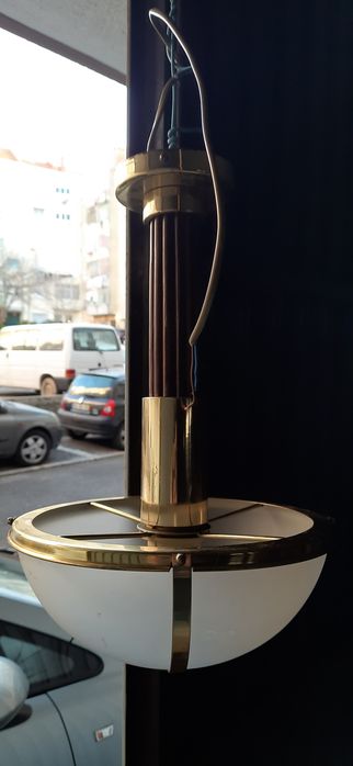 Vendo 5 candeeiros de tecto conforme imagem preço unidade