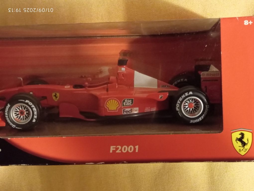 Carro fórmula 1 Ferrari Michael Shumacker