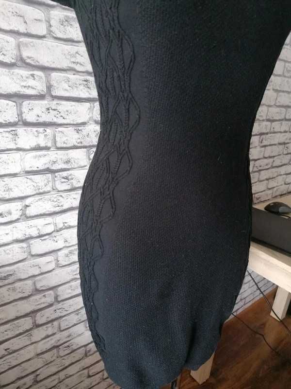 Sweterków sukienka / czarna sukienka mini / mała czarna / H&M 36