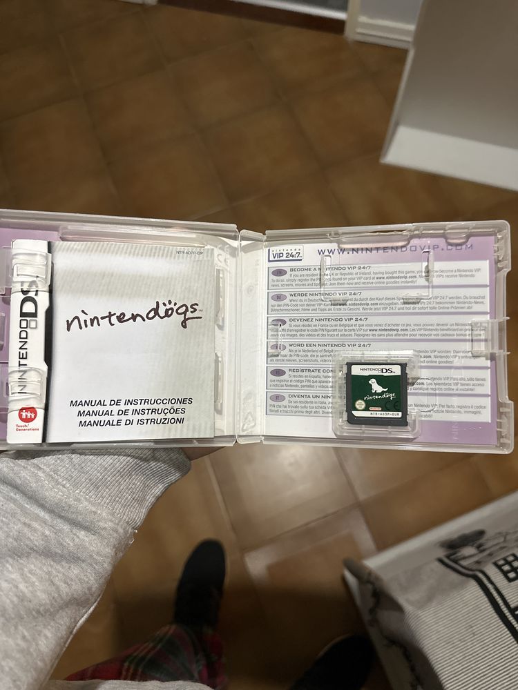 Nintendogs Dálmatas e Amigos - Nintendo DS