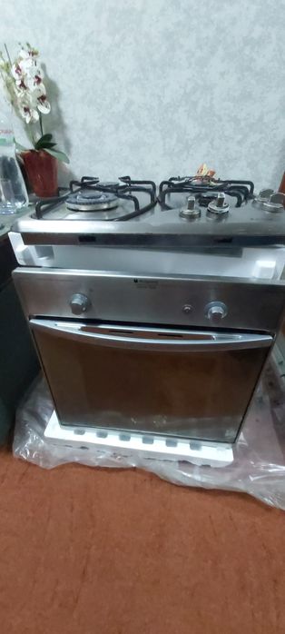 Комплект газовая плита и поверхность
