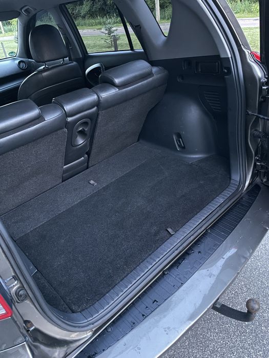 Автомобіль у чудовому стані.