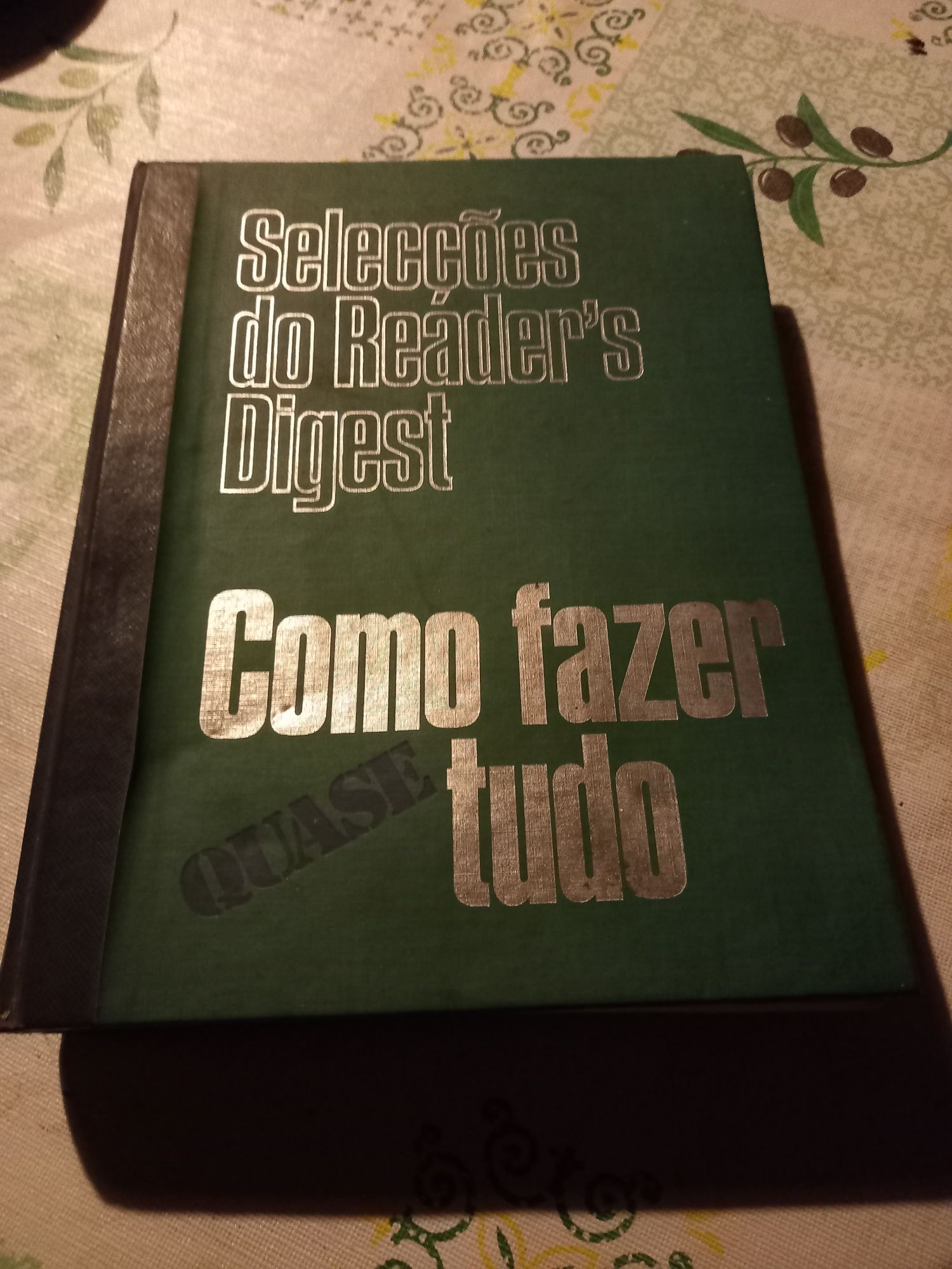 Livro como fazer quase tudo das seleçcoes do readers digest