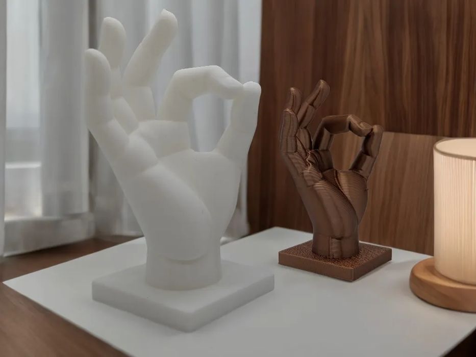 Escultura Mão Gesto OK - Símbolo de Aprovação e Perfeição