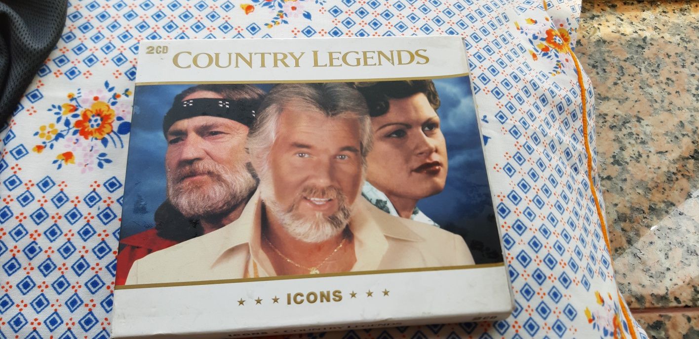 Dois CDS como novos, vários artistas