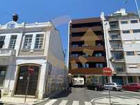 Vendo T1 mobilado em Aveiro, próximo da Estação de comboios  de Aveiro