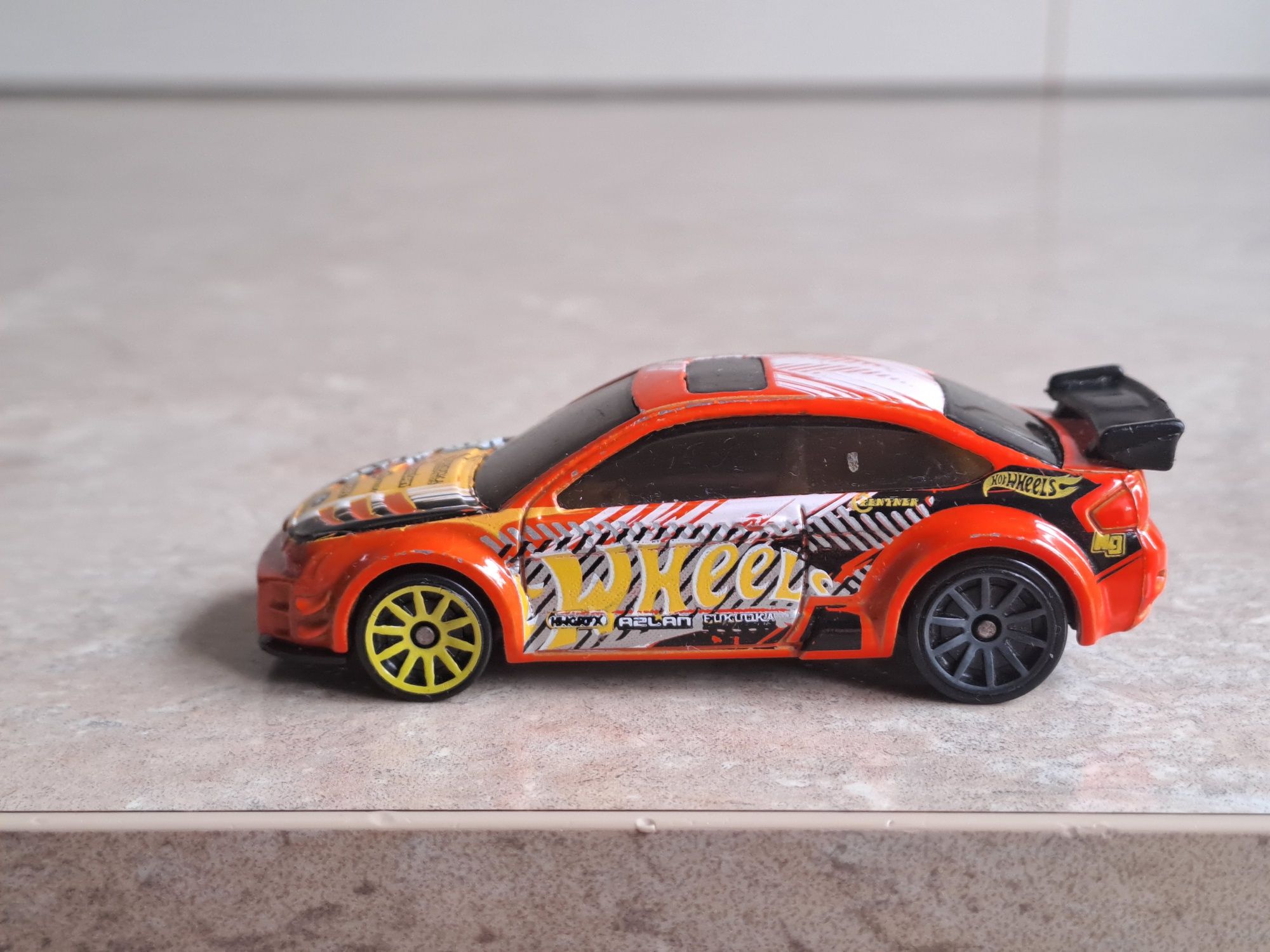 Model HotWheels Ford Focus '08 Sport