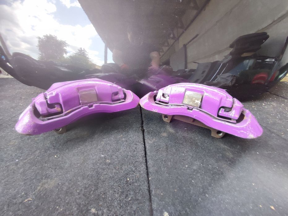 Супорта Ауді А4 б7 передні Ауді А4 В7 супорта