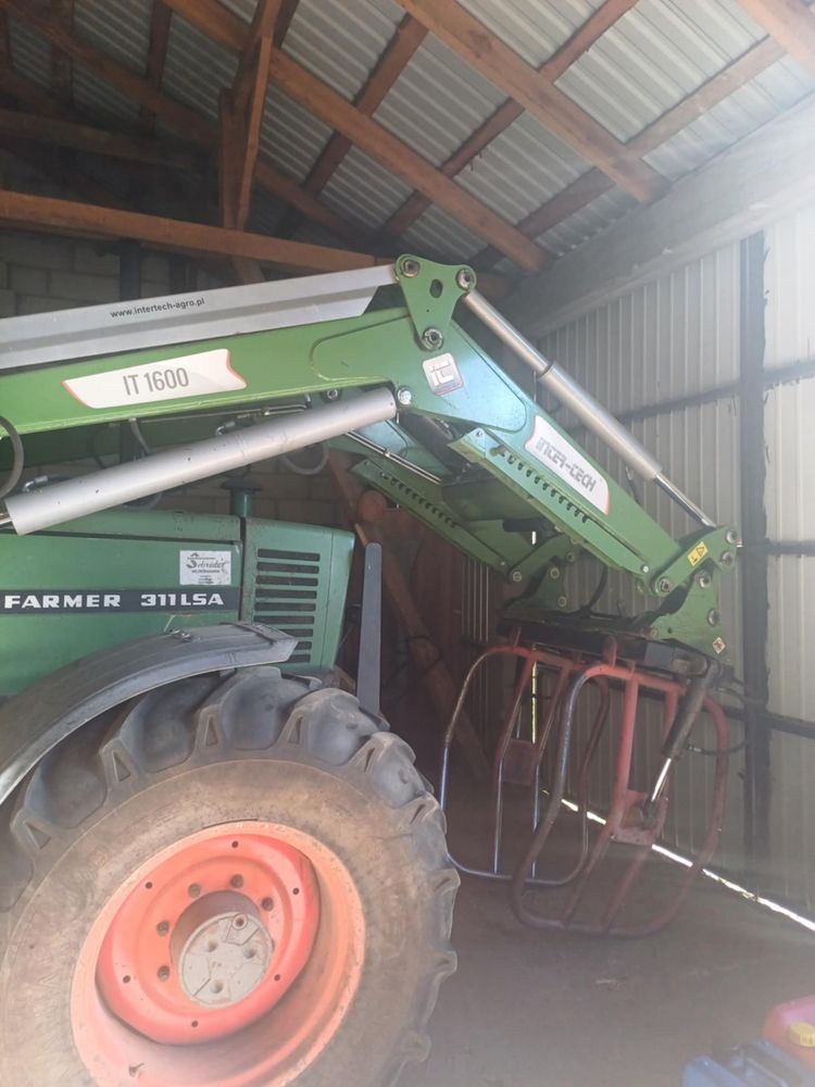 Sprzedam ciągnik marki Fendt Farmer 311LSA