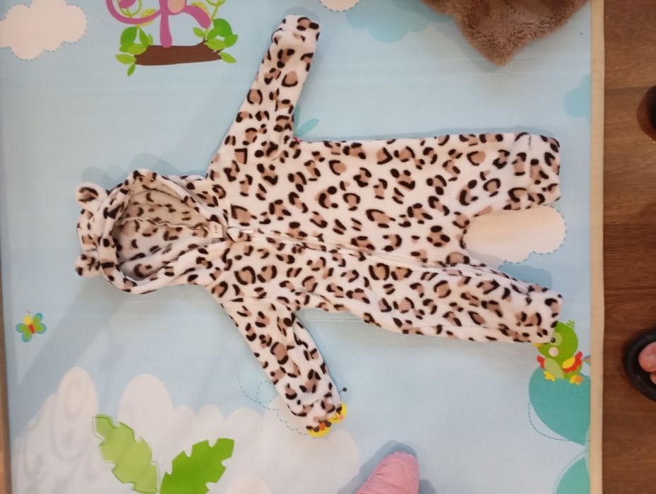 Набір теплих- зимових дитячих речей 2-6 місяці,для дівчинки