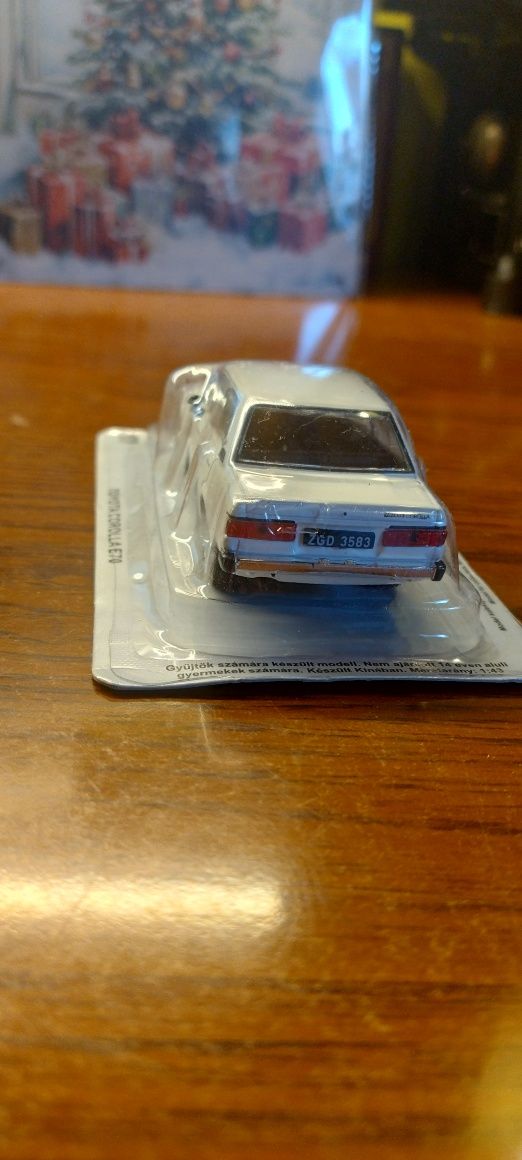 3 modele toyota Corolla E70 skala 1: 43