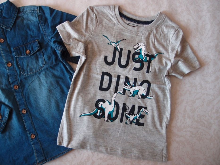 Джинсовая рубашка и футболка с динозаврами C&A